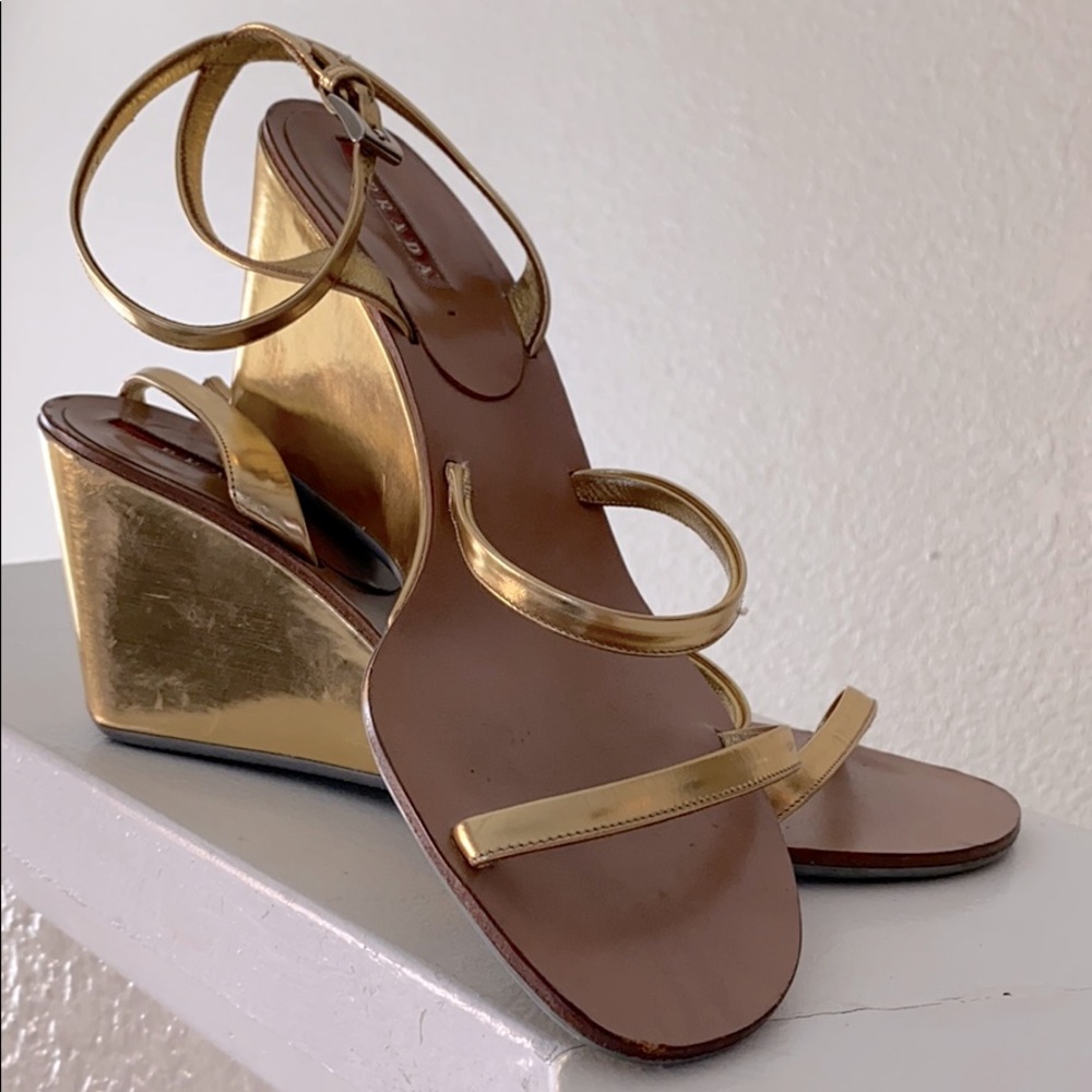 Very comfortable Gold PRADA wedge sandals